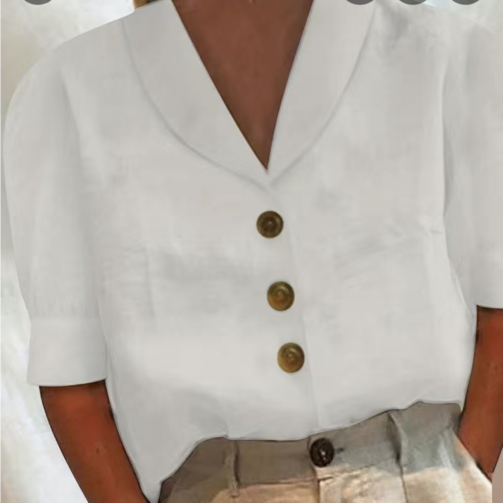 Nwot Button Front Solid Blouse
